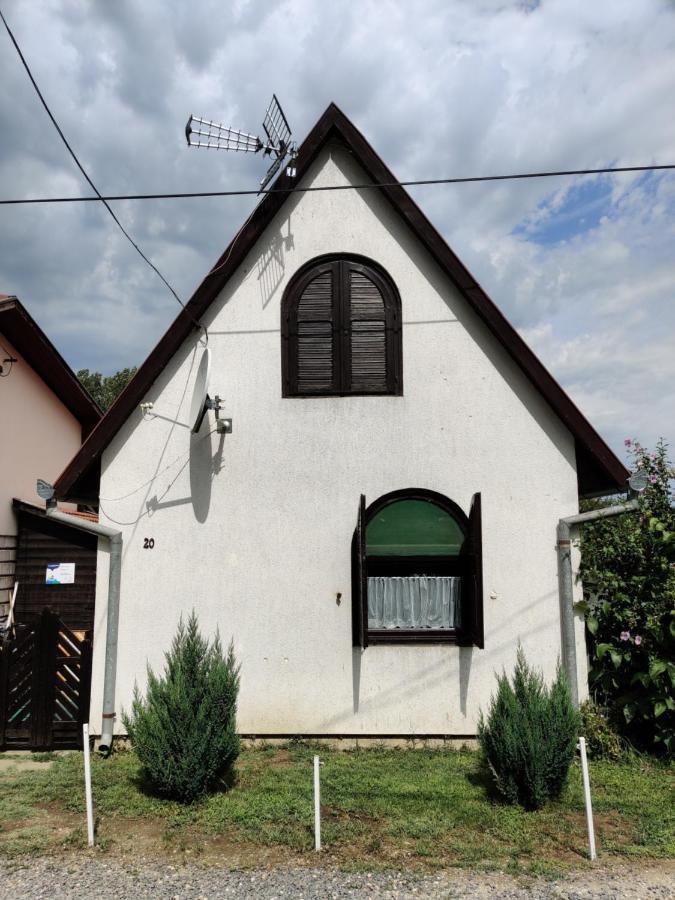 Tobak vendégház Békésszentandrás Kültér fotó